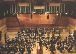 交響樂(lè)團(tuán)