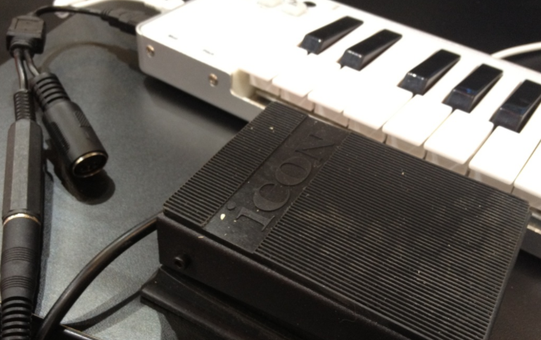 61鍵的MIDI鍵盤都有哪些？